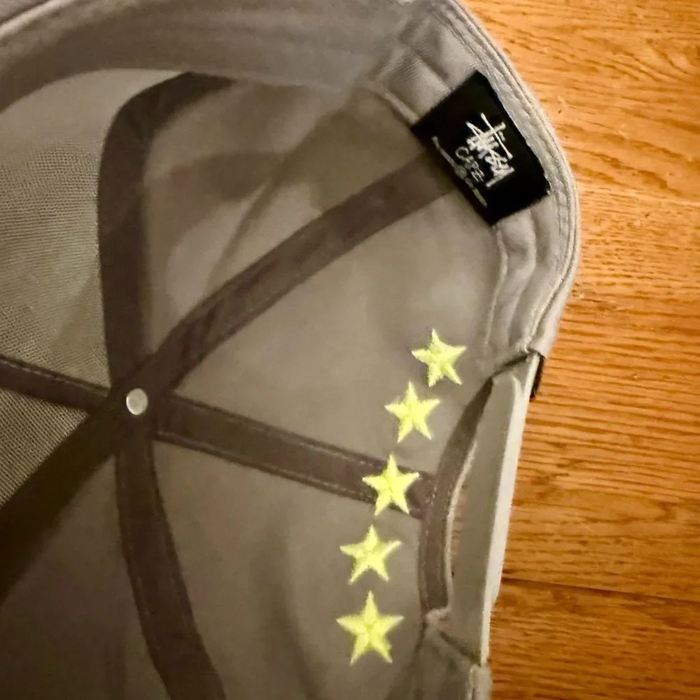 Stussy Gray Cap with Neon yellow Stars! Super Rare from Y2k! Vintage! Brand new!